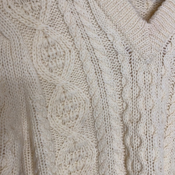 Vintage‎ 100% wool hand loomed cable knit sweater - Picture 3 of 7